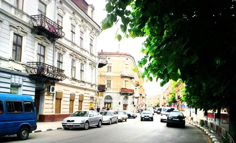 Apartment In The City Center Ivano-Frankivsk Exterior foto